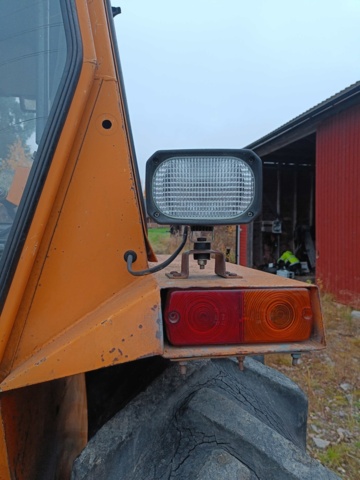 928413-34 Agricultural tractor Valmet 602 Turbo