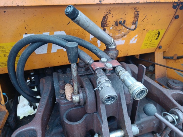 928413-44 Agricultural tractor Valmet 602 Turbo