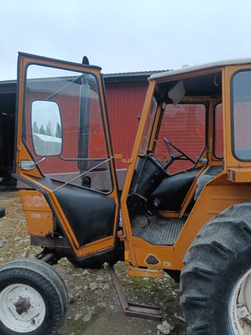 928413-54 Agricultural tractor Valmet 602 Turbo