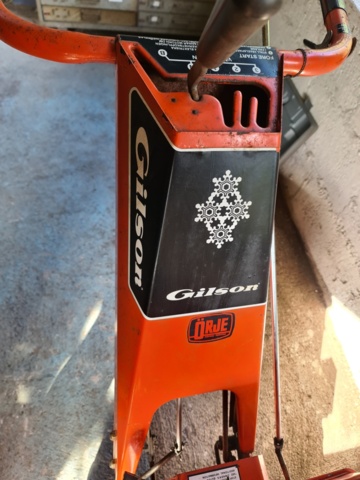 939298-5 Snow blower Gilson