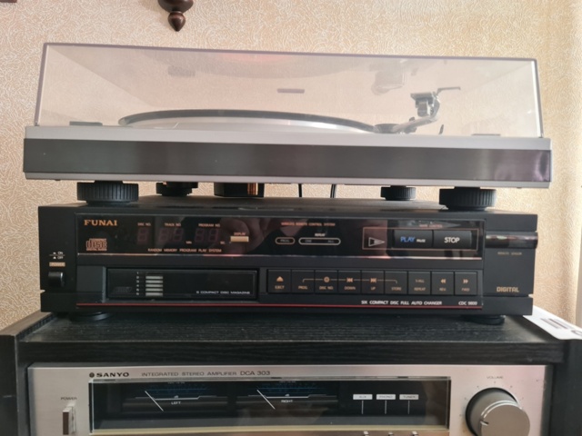 939307-6 SANYO Stereo system