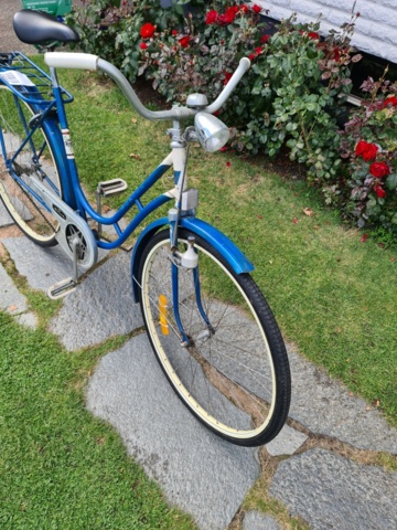 939314-7 Women's bike Monark with 28 inch wheels