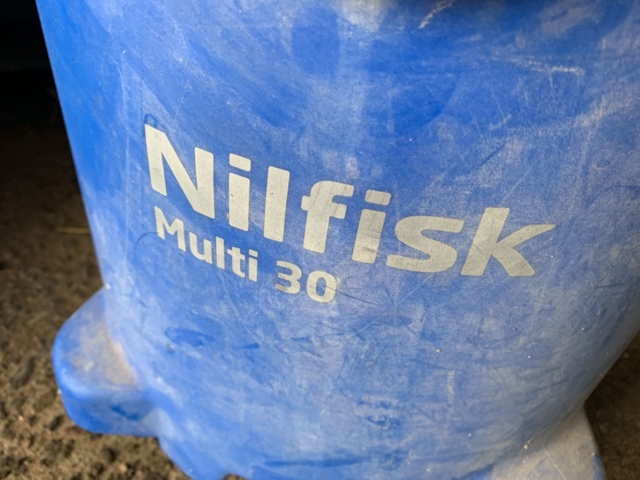 940210-4 Coarse vacuum cleaner Nilfisk Multi 30 T