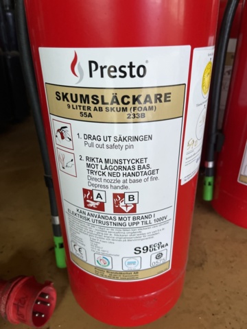 868735-4 Foam extinguisher 9 liters 15 pieces