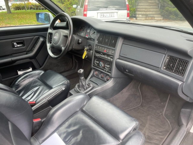 948387-17 Audi Convertible 2.6 V6 - 1999