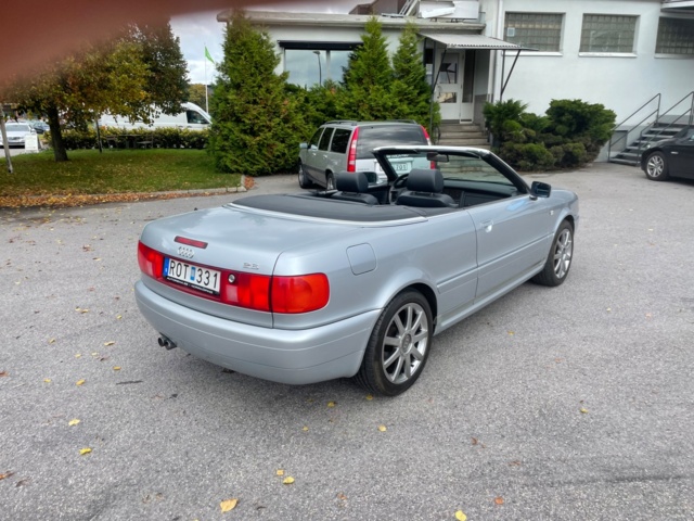 948387-22 Audi Convertible 2.6 V6 - 1999