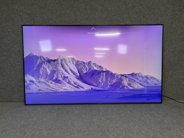 868760-1 Samsung QLED 65" TV