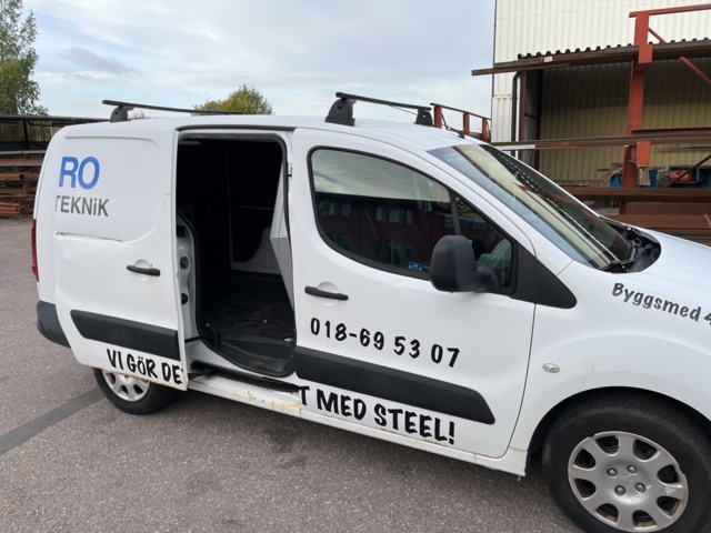 803790-29 Peugeot Partner Van Increased Payload 1.6 HDi Manual, 92hp, 2011 - DMS511