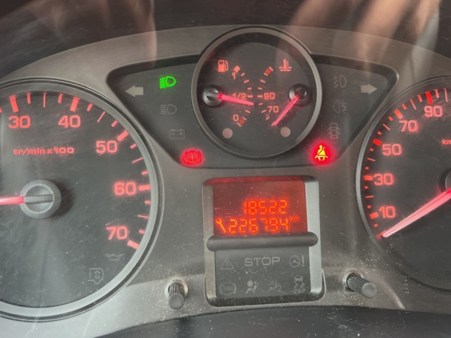 803790-36 Peugeot Partner Van Increased Payload 1.6 HDi Manual, 92hp, 2011 - DMS511