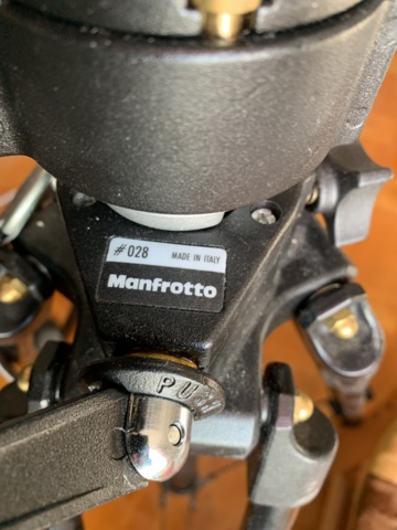 940349-7 Lens Meyer optics Telemegor 4.5/300 with Manfrotto stand