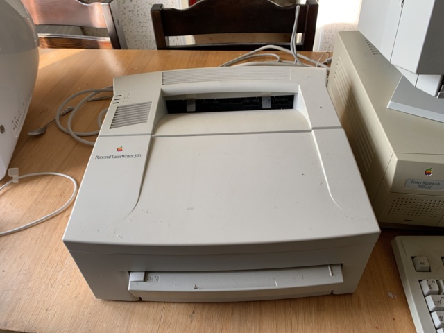 940352-7 Vintage Apple Mac computers and printers