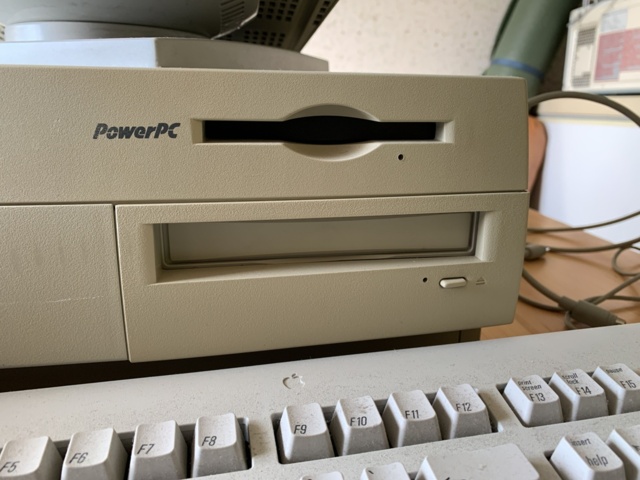 940352-11 Vintage Apple Mac computers and printers