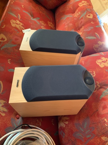 940331-2 Högtalare Tannoy Eyris 1 Sycamore, 2st