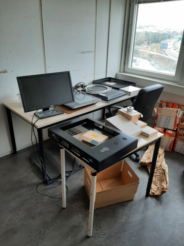 920560-4 Collection of gate code units and various lock components