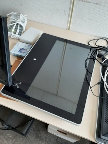 920560-6 Collection of gate code units and various lock components