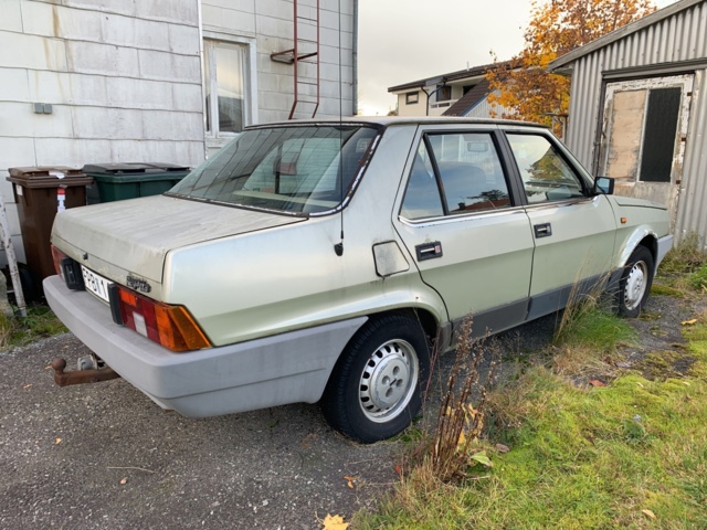 940356-6 Fiat Regata 1.5 -1985 (82hp, 98471km)