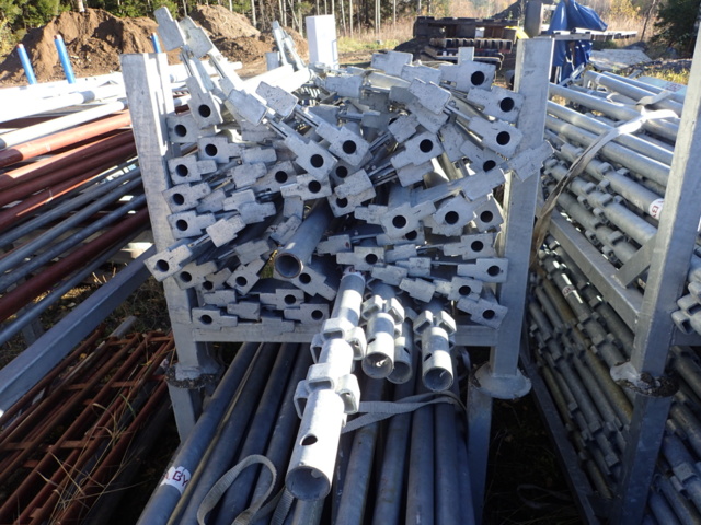 861988-16 Haki ställning