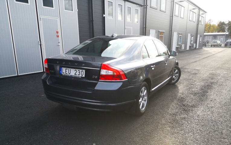 949121-7 Volvo S80 D3 - 2011