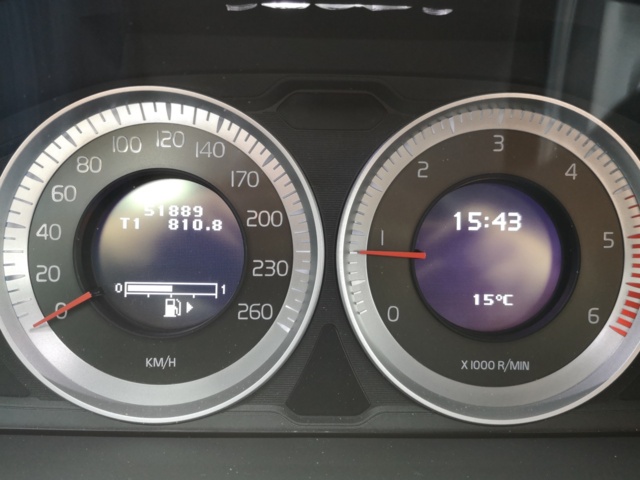 949121-23 Volvo S80 D3 - 2011