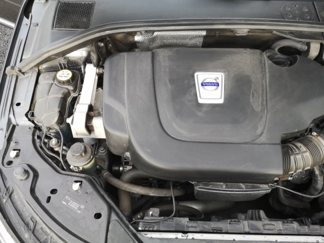 949121-35 Volvo S80 D3 - 2011