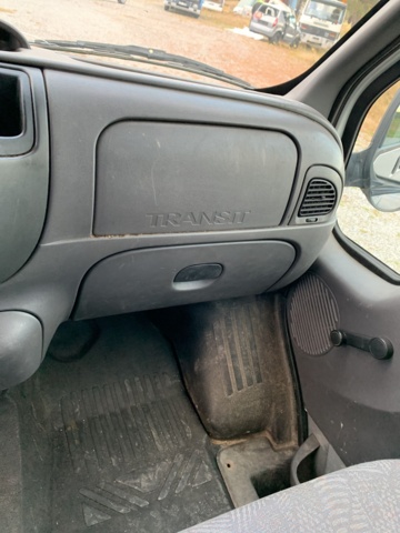 940358-28 Ford Transit T330 2.4 TDE -2003