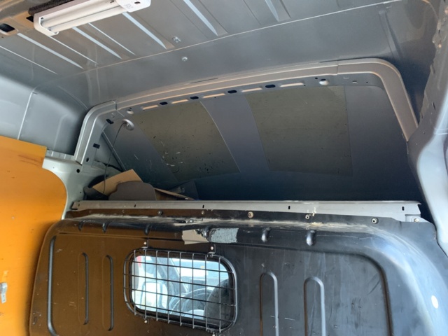 940358-34 Ford Transit T330 2.4 TDE -2003