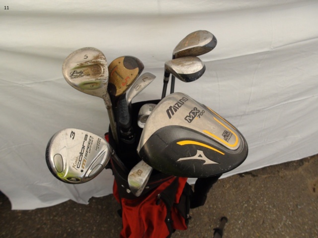 949239-2 Golf equipment mixed wood and iron clubs with bag, various brands