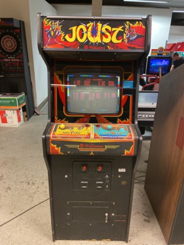 946402-2 Arcade game Joust