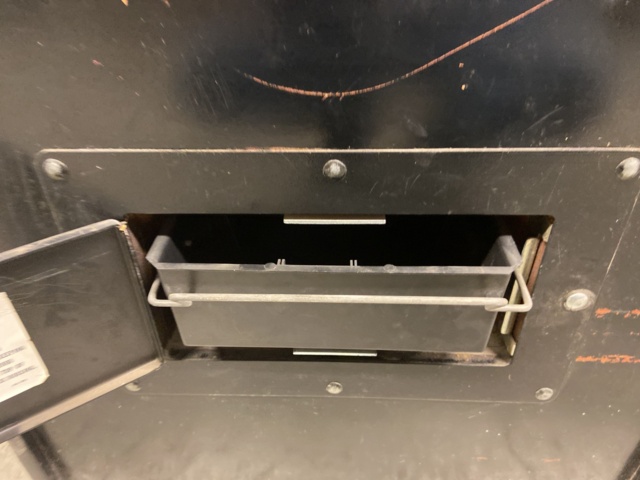 946402-9 Arcade game Joust