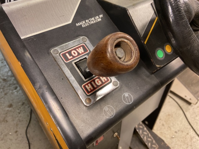 946404-6 Arcade game Continental Circus