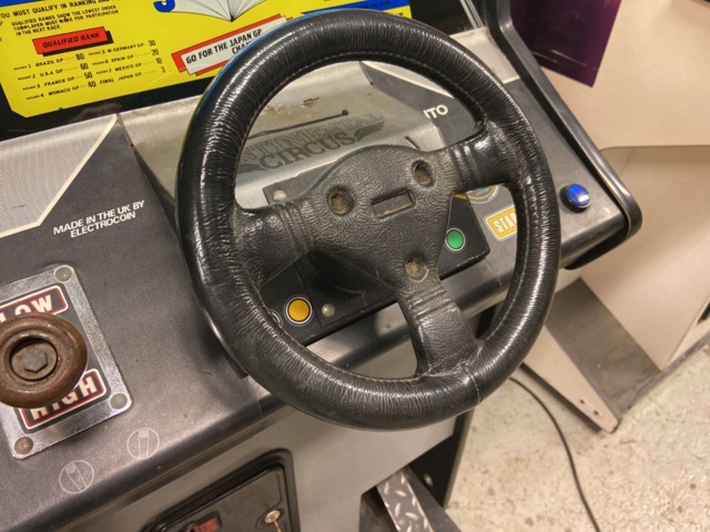 946404-7 Arcade game Continental Circus