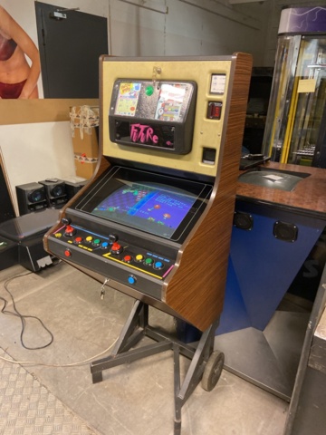 946410-1 Arcade game wall cabinet Puzzle Bobble & The King Of Fighters -95