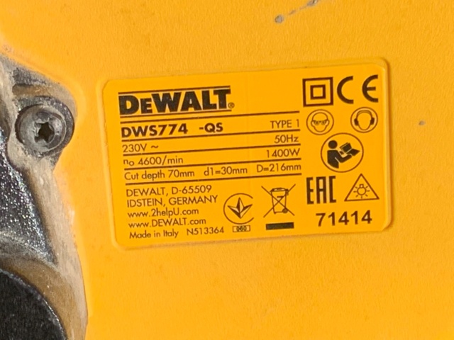 825017-2 DeWalt DWS774-QS chop / miter saw