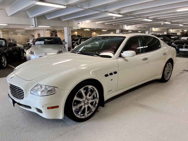 928037-1 Maserati Quattroporte 4.2 V8 - 2007