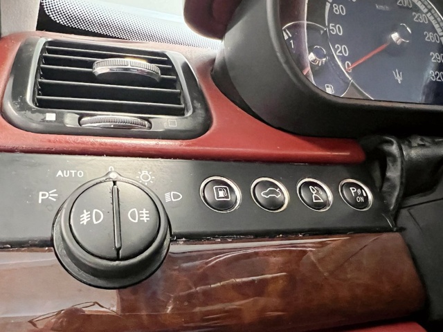 928037-58 Maserati Quattroporte 4.2 V8 - 2007