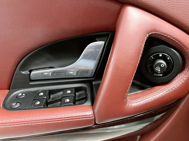 928037-61 Maserati Quattroporte 4.2 V8 - 2007