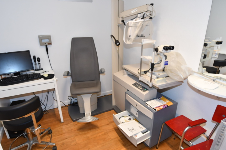 949276-1 Eye examination station TOPCON