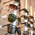 949280-8 43 pairs of sunglasses - FAMOUS BRANDS