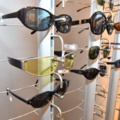 949280-11 43 pairs of sunglasses - FAMOUS BRANDS