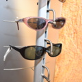 949280-21 43 pairs of sunglasses - FAMOUS BRANDS