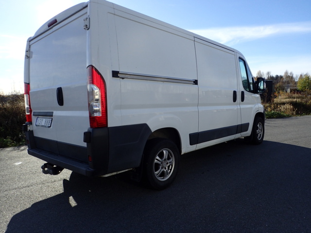 861996-5 Peugeot Boxer Van 330 2.2 HDi - 2010