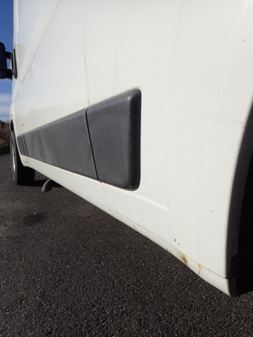 861996-16 Peugeot Boxer Van 330 2.2 HDi - 2010