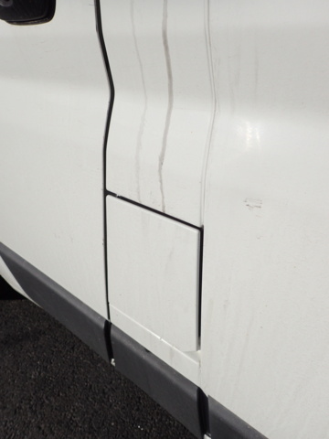 861996-18 Peugeot Boxer Van 330 2.2 HDi - 2010