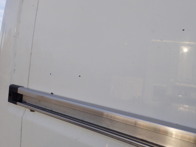 861996-55 Peugeot Boxer Van 330 2.2 HDi - 2010