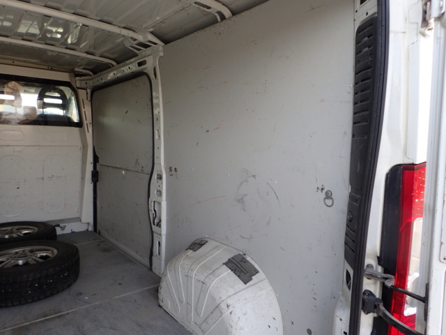 861996-67 Peugeot Boxer Van 330 2.2 HDi - 2010