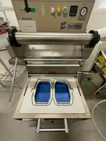 906948-3 Sealing machine, Reepack Reetray 25 / Duniform DF42