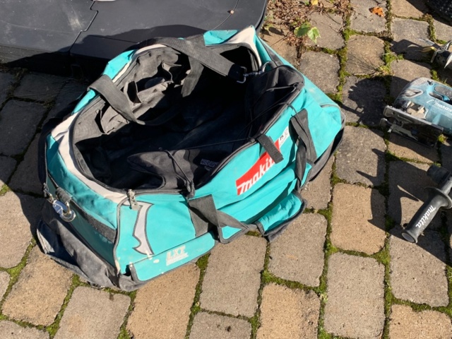 825026-2 Makita Combo kit 7 different tools