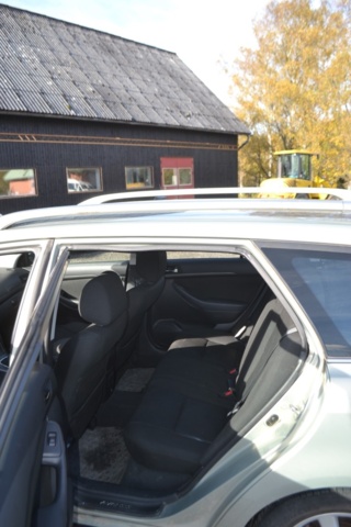 943821-12 Toyota Avensis Kombi 1.8 VVT-i - 2005