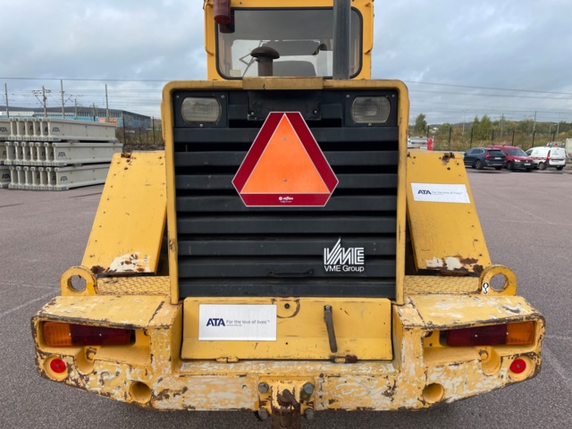 768183-12 Loader Volvo L70