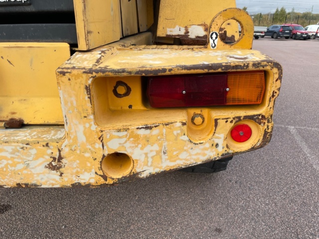 768183-15 Loader Volvo L70